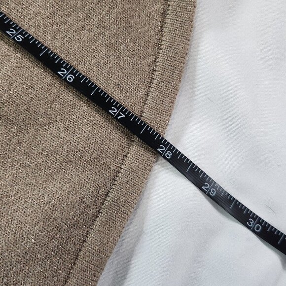 Apt 9 sweater Brown/Tan Large
Lot I - Picture 6 of 7